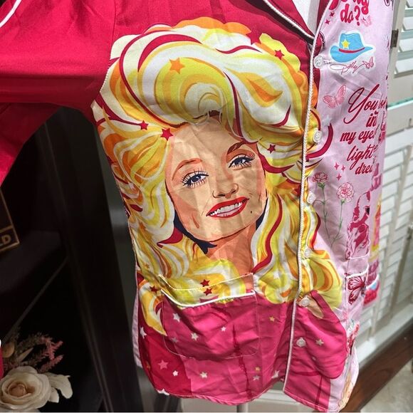 Dolly Parton Quote Print Pajama Set Size Small and Medium NWOT - Picture 7 of 11